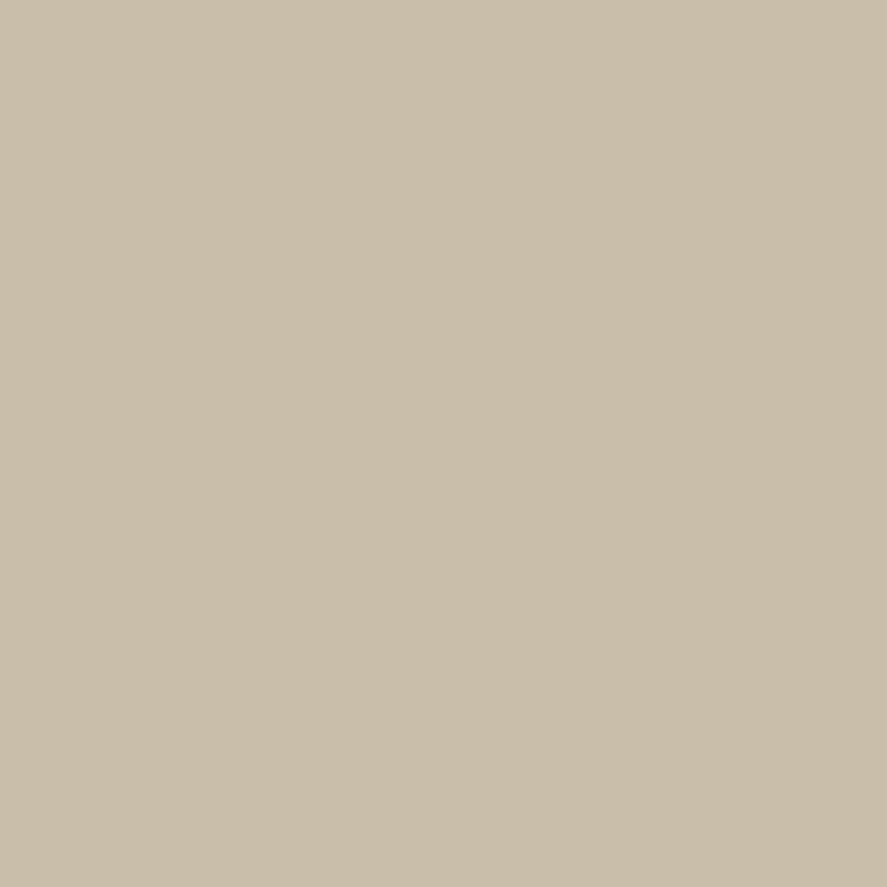 Strukturirani finančni dokumenti na temni površini s pisalom